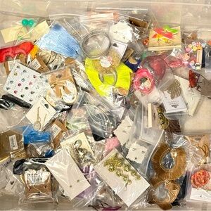 JEWELRY MYSTERY BOX - FILLED WITH NEW FASHION JEWELRY EARRINGS BRACELETS ETC